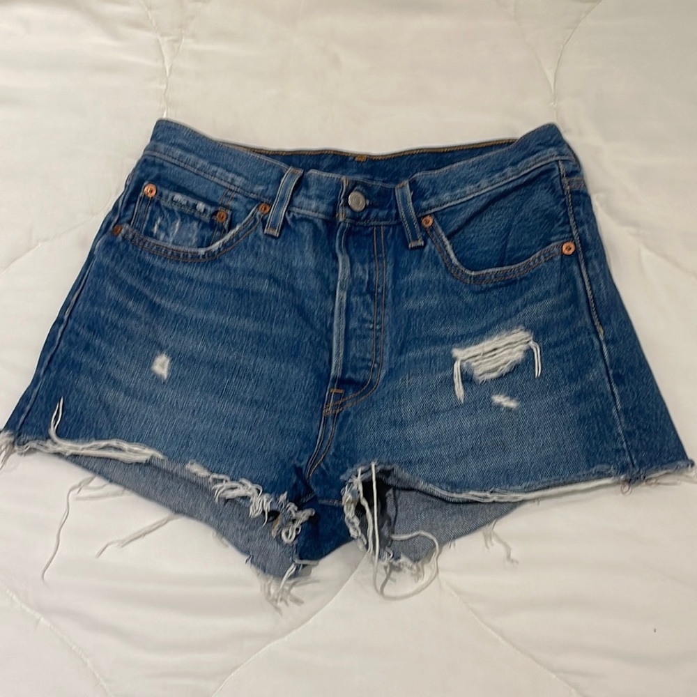 Levi's Women's Size 27 501 Cut Off Denim Distressed Jean Shorts